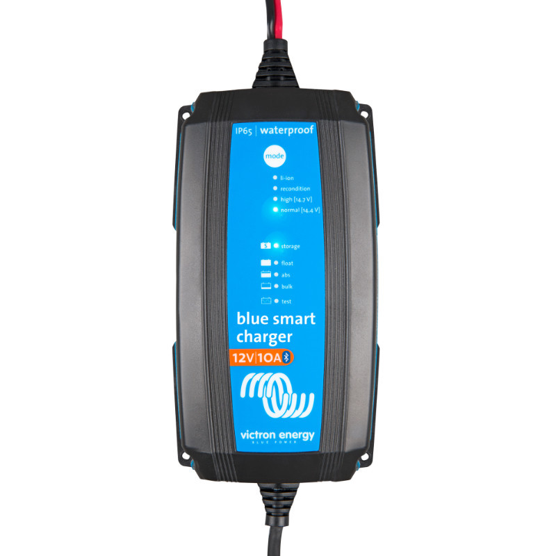 Blue Smart IP65 Charger 12/10 + DC connector