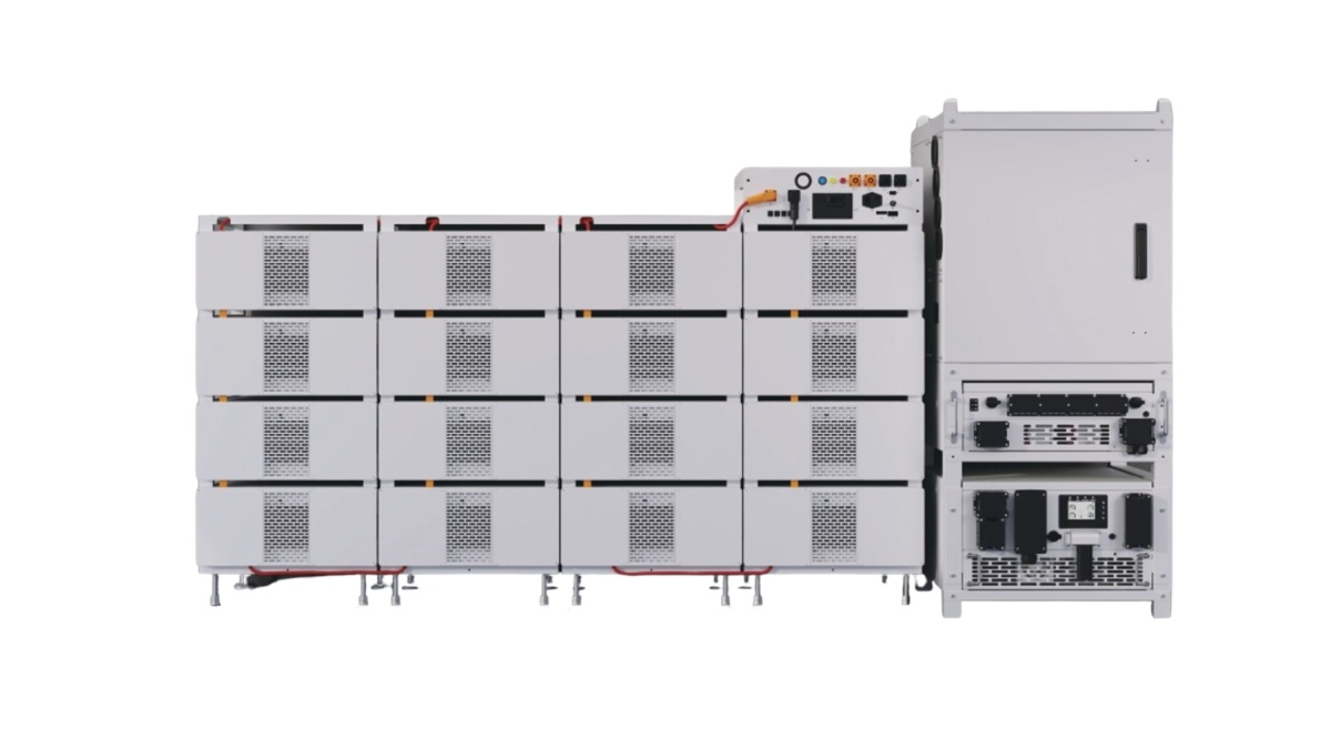 DEYE BOS-B-PRO-A3 257.28kWh: BOS-B-PACK16+PDU-A+SUN-125K-PCSL01HP3+MPPT-L01-EU-AM8+STS500L